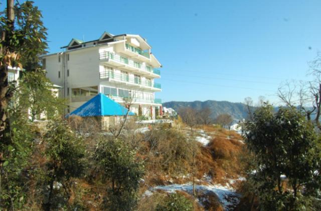 Natureraga Fernhill Resort Chail Bagian luar foto