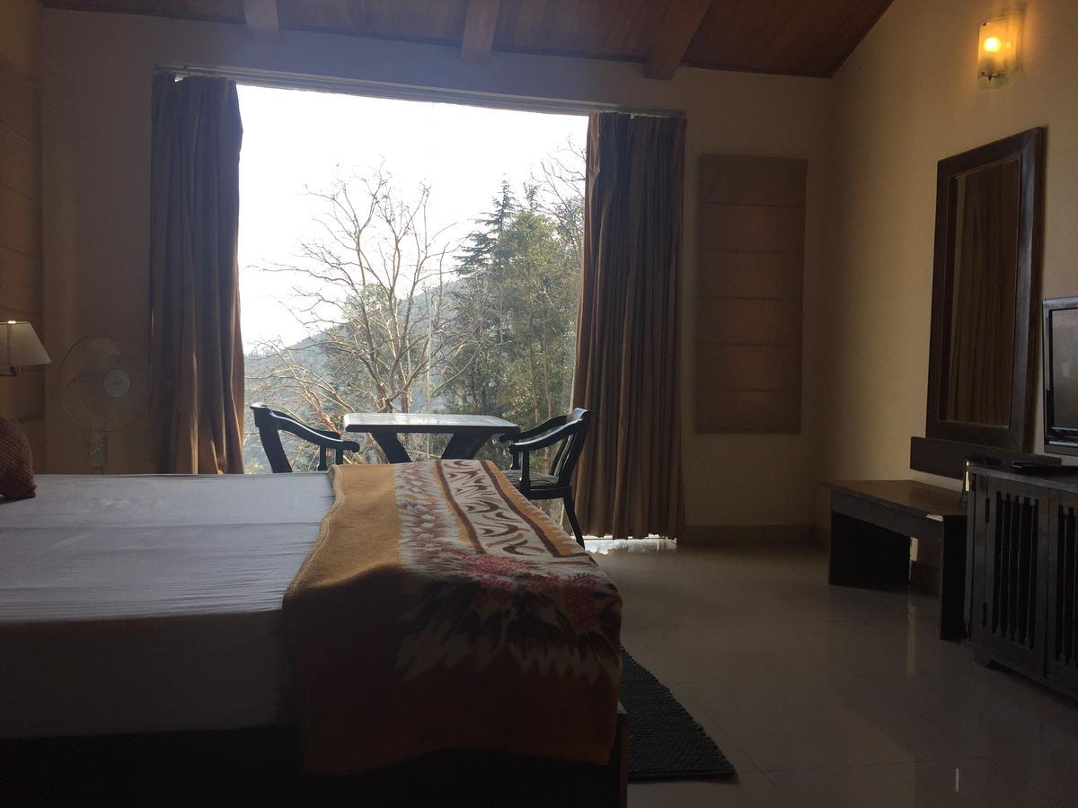 Natureraga Fernhill Resort Chail Bagian luar foto